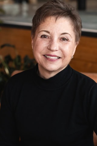 Portrait of Christine Crandell